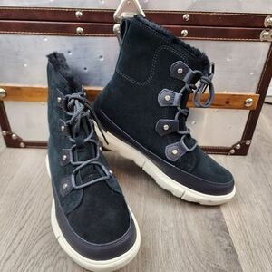 NWOB Sorel Explorer II Joan Boots size 9.5